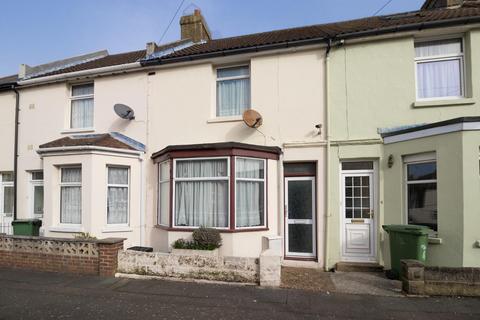 3 Elm Road, Folkestone, CT19 6EA