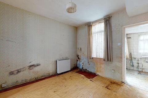 3 Elm Road, Folkestone, CT19 6EA
