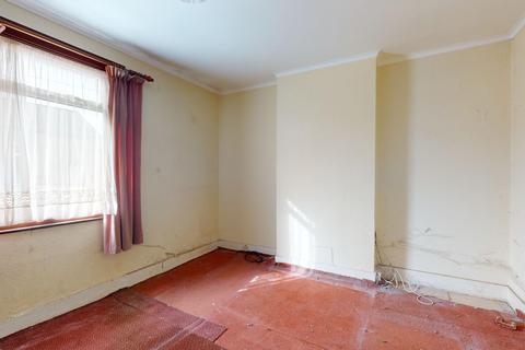 3 Elm Road, Folkestone, CT19 6EA