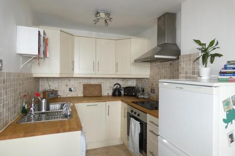 1 bedroom flat to rent, Broughton Road, Broughton, Edinburgh, EH7