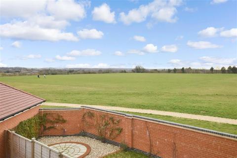 57 Benjamin Gray Drive, Littlehampton, BN17 7FA