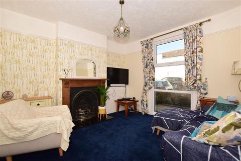 27 Peacock Street, Gravesend, DA12 1EF