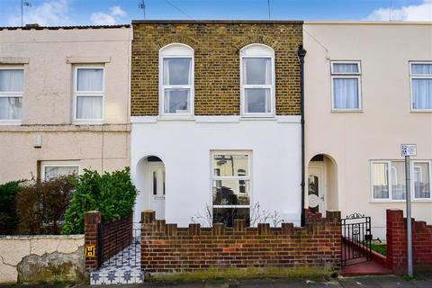 27 Peacock Street, Gravesend, DA12 1EF