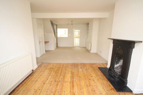 20 Edgell Road, Staines-upon-thames, TW18 2ES