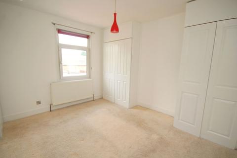20 Edgell Road, Staines-upon-thames, TW18 2ES