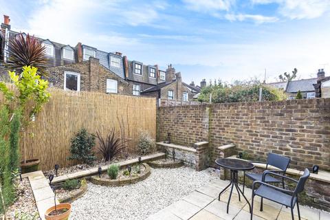10 Sutherland Road, London, W4 2QR