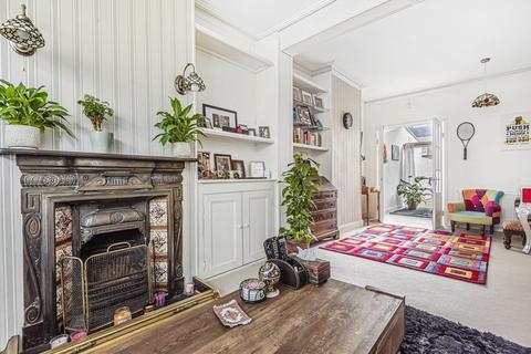 10 Sutherland Road, London, W4 2QR