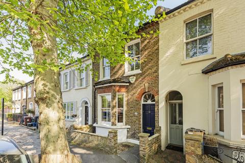 10 Sutherland Road, London, W4 2QR