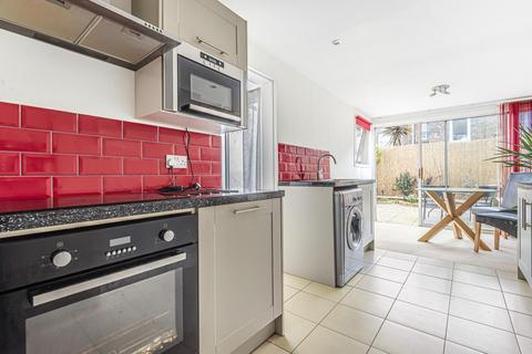 10 Sutherland Road, London, W4 2QR