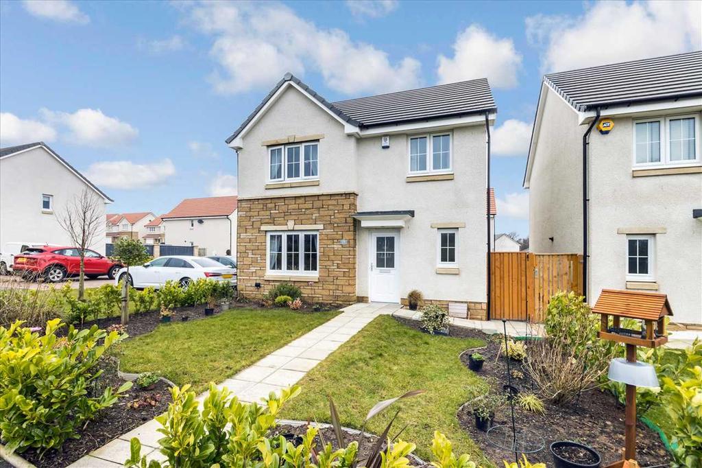 Guernsey Place, Hamilton, HAMILTON 3 bed detached house £225,000