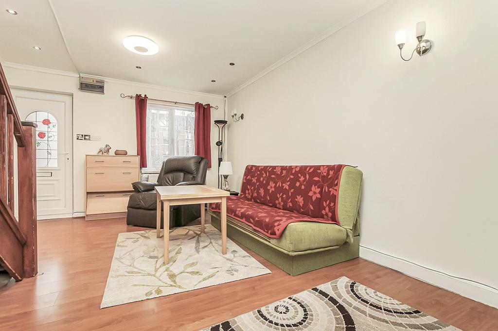 Langton Road Langton Road, London, NW2 2 bed terraced house £594,000