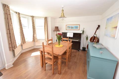 1 Broadclose Hill, Bude, EX23 8EQ