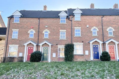 4 bedroom townhouse to rent, Broad Lane,  Bracknell,  RG12