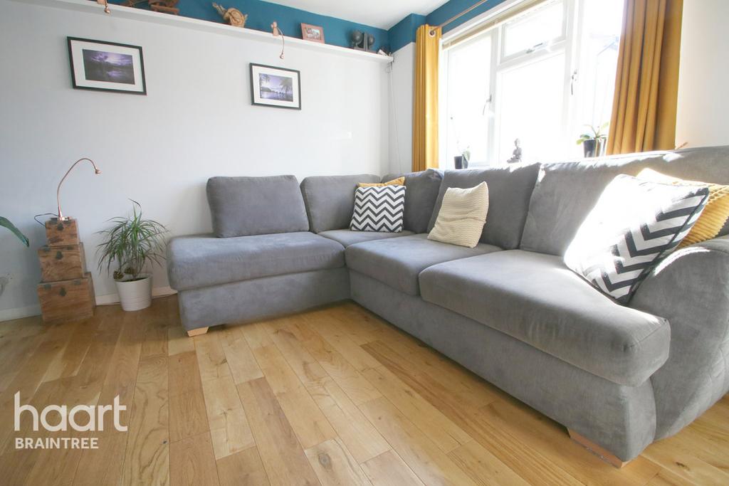 Knights Road, Braintree 1 bed terraced house £180,000