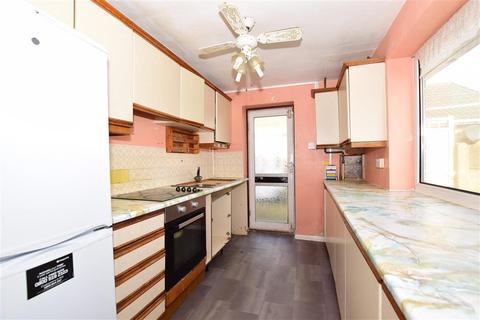 74 Brockman Crescent, Dymchurch, Romney Marsh, TN29 0UA