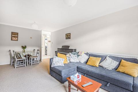 54 Stoneycroft Close, London, SE12 0SL