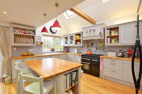 35 High Hurst Close, Newick, Lewes, BN8 4NJ
