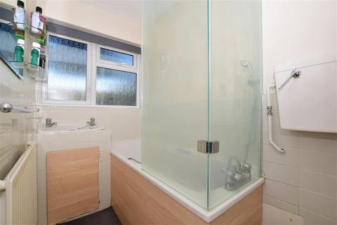 15 Long Walk, Epsom, KT18 5TP
