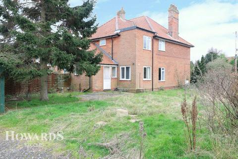 31 Grove Road, Beccles, NR34 9RD