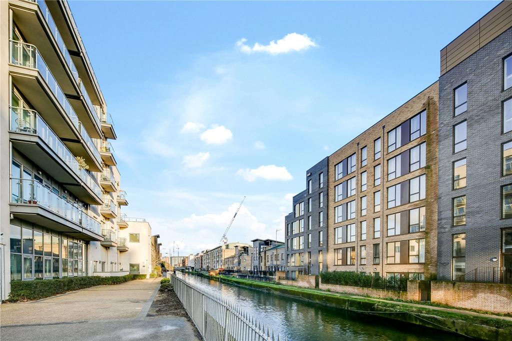 Limehouse Cut Canal