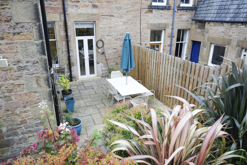 Private South Facing Garden