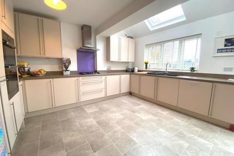 37 Stubble Close, Northampton, NN2 8DS