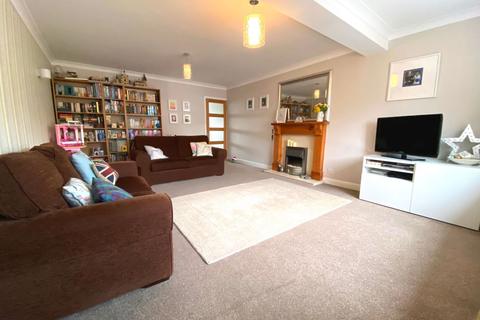 37 Stubble Close, Northampton, NN2 8DS