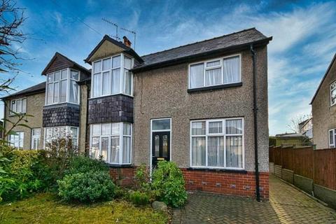 70 Bachelor Gardens, Harrogate, HG1 3EA