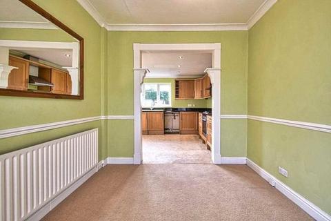 70 Bachelor Gardens, Harrogate, HG1 3EA