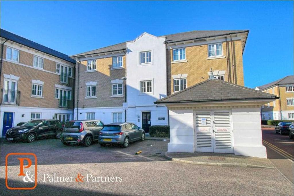 Williams Way, Colchester, CO1 2 bed apartment £160,000