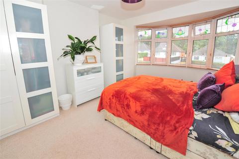 18 Berkeley Avenue, Poole, BH12 4HZ