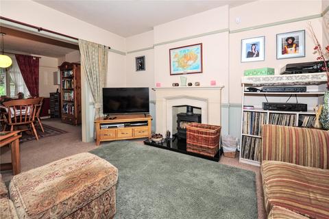 18 Berkeley Avenue, Poole, BH12 4HZ