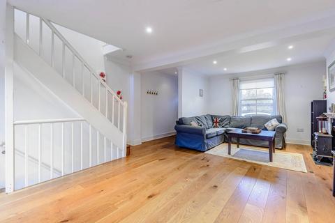 10 Dagmar Road, Windsor, SL4 1JL