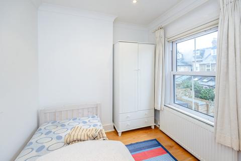 10 Dagmar Road, Windsor, SL4 1JL