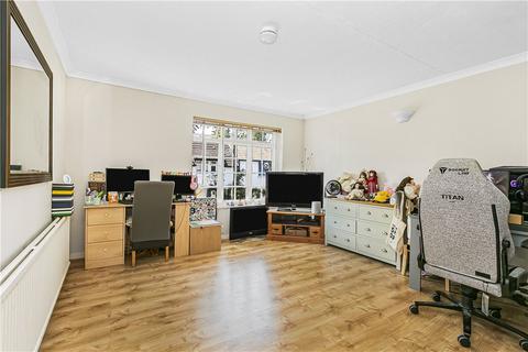 1 bedroom apartment for sale, Middle Hill, Englefield Green, Surrey, TW20