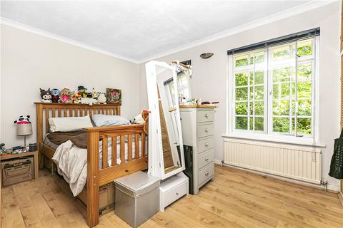 1 bedroom apartment for sale, Middle Hill, Englefield Green, Surrey, TW20