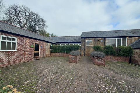 Office to rent, Ingatestone