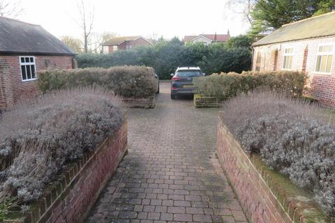 Office to rent, Ingatestone