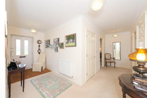 1, Laurette Court Ottways Lane, Ashtead, KT21 2FN
