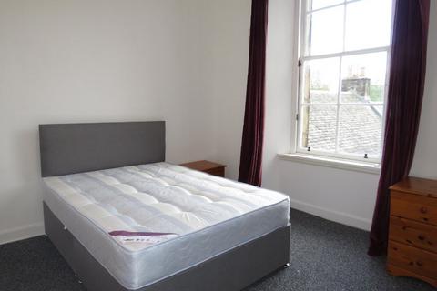 5 bedroom flat to rent, Port Street, Stirling Town, Stirling, FK8