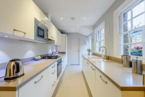 10 Dunstable Road, Richmond, TW9 1UH