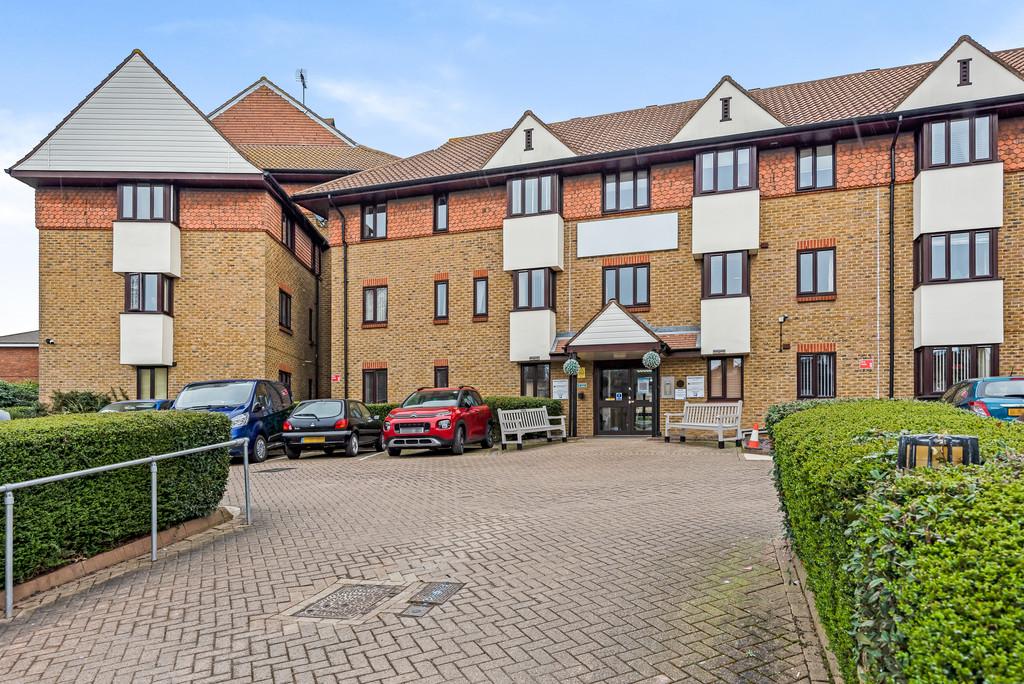 Mandeville Court, Maidstone 1 bed apartment for sale £130,000