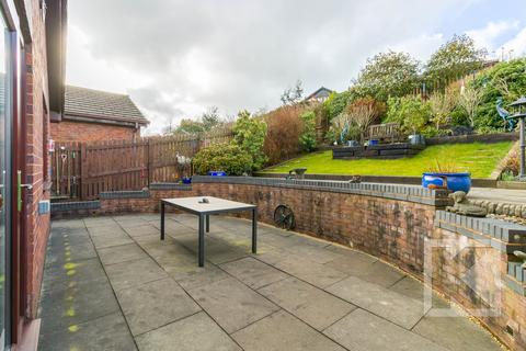 11 Buckton Close, Diggle, Oldham, OL3 5NE