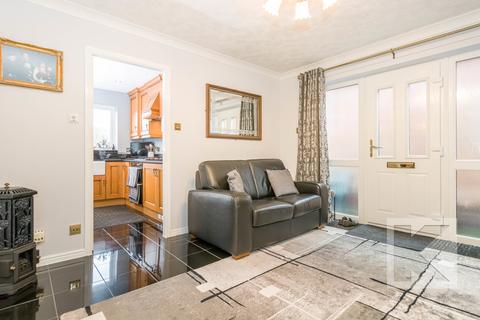 11 Buckton Close, Diggle, Oldham, OL3 5NE