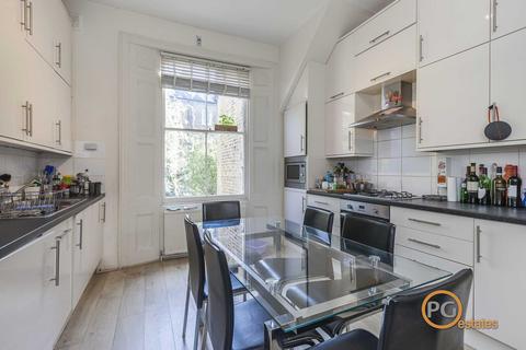 3 bedroom maisonette to rent, Beresford Road, Newington Green, N5