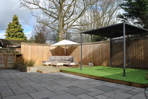 16 Crofters Court, Holmes Chapel, Crewe, CW4 7EX