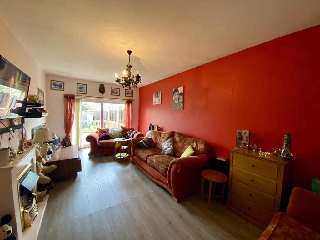 Mill Lane, Cayton Bay, Scarborough 3 bed detached bungalow £235,000