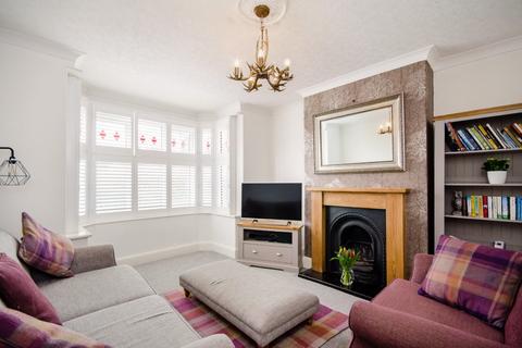 7 Beech Grove, York, YO26 5LD
