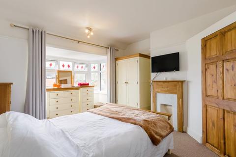 7 Beech Grove, York, YO26 5LD