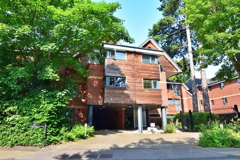 66 Cliddesden Road, Basingstoke, RG21 3ER